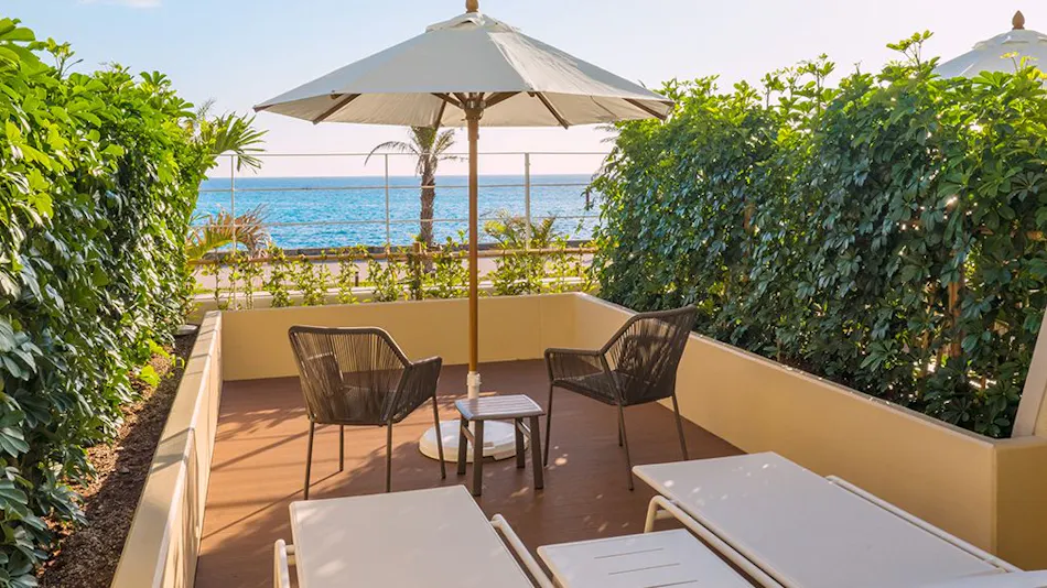 DoubleTree by Hilton Okinawa Chatan Resort