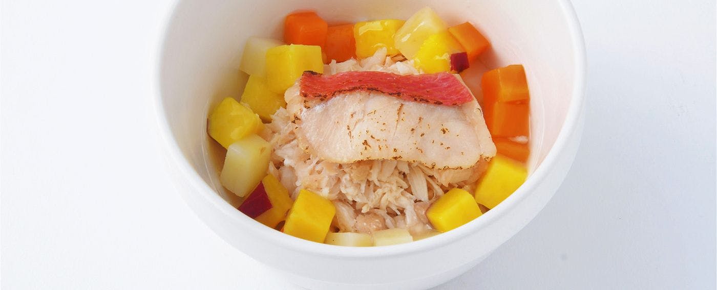 오늘은 함께 약간의 사치를 누려보세요. 애완견을 위한 식사도 준비되어 있습니다.