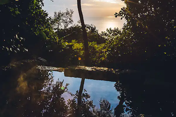 ห้องอาบน้ำกลางแจ้งส่วนตัว