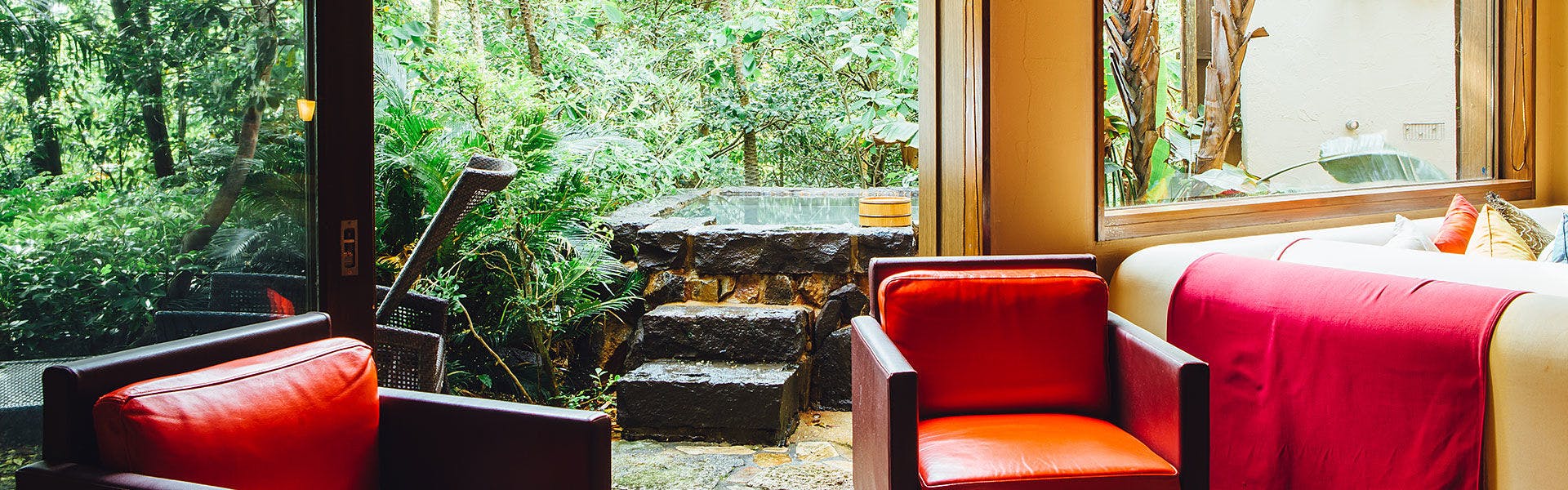 石山離宮 五足のくつ