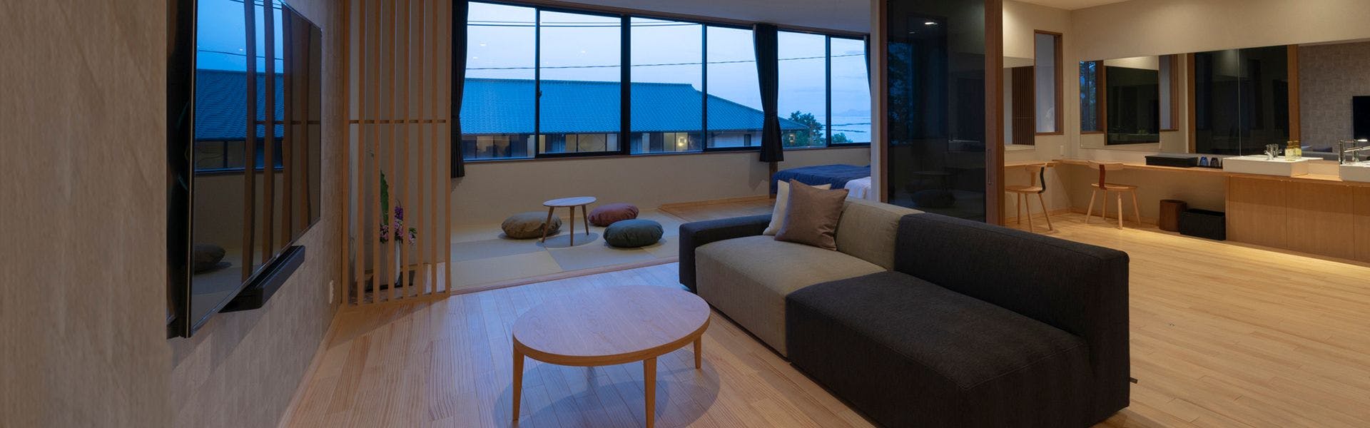 宮島　離れの宿　IBUKU