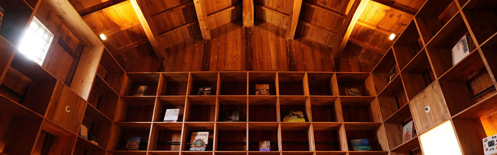 NIPPONIA 播磨福崎蔵書の館