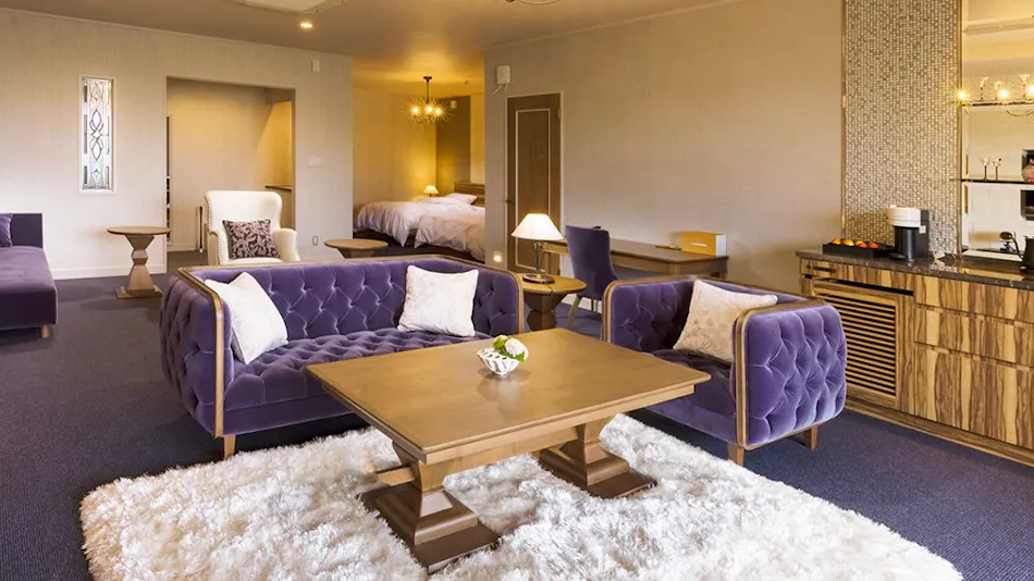 Lakeside Western-style Mansion Katakura Silk Hotel
