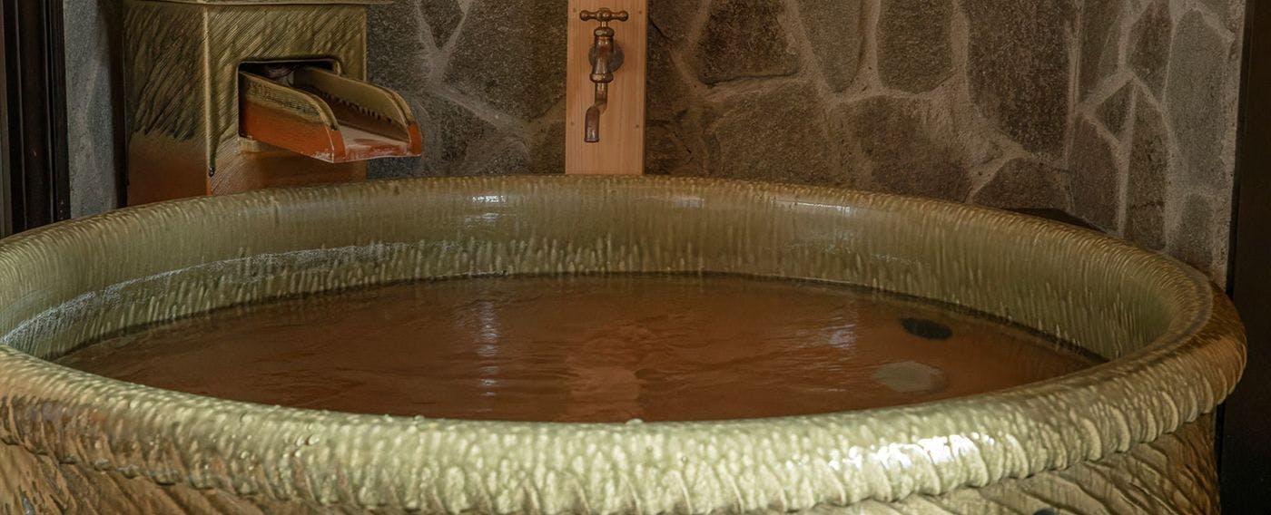 【紅富士・宝富士・赤富士／内風呂】陶器風呂