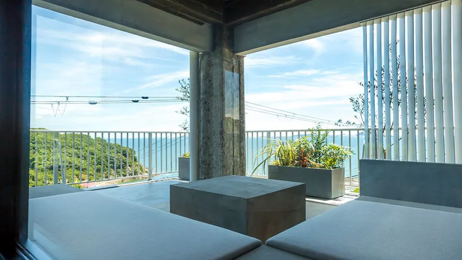 Misaki Terrace: A Small Hotel in Setouchi