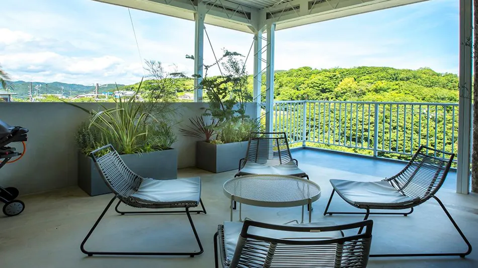 Misaki Terrace: A Small Hotel in Setouchi