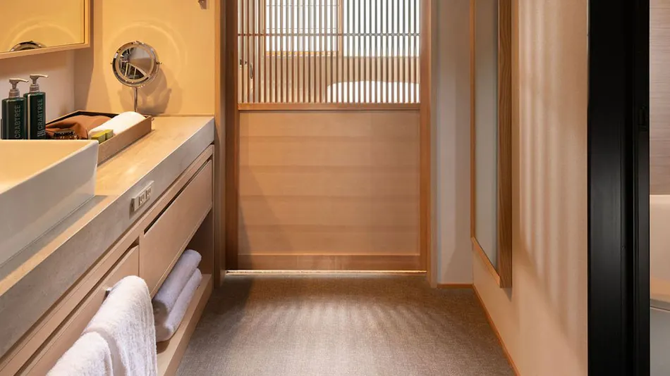DoubleTree by Hilton Kyoto Higashiyama