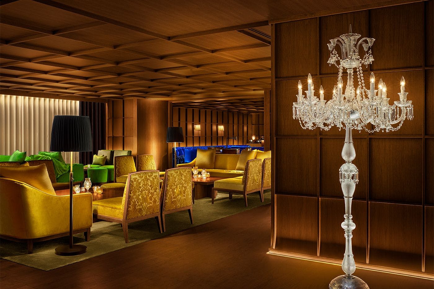 Punch Room Tokyo (パンチ ルーム トーキョー)