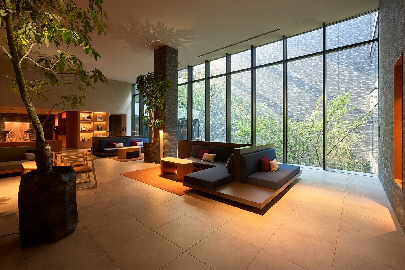 ロビーラウンジ