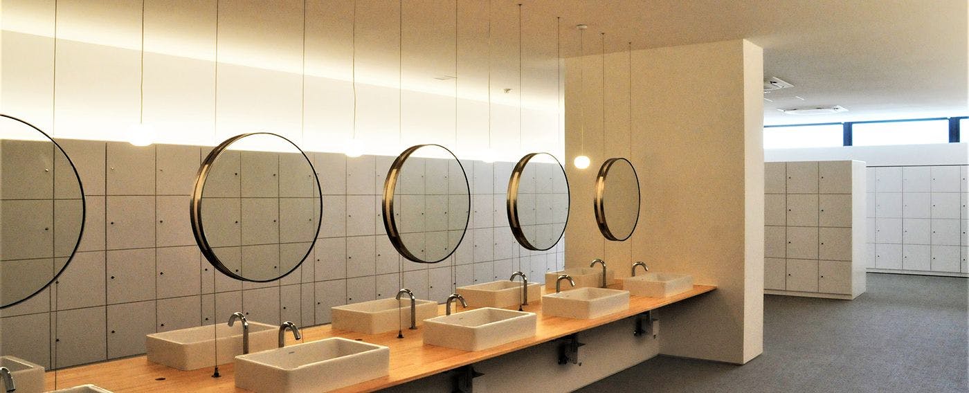 ドレッシングルーム