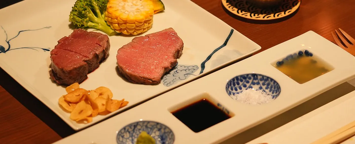 鉄板焼カウンター