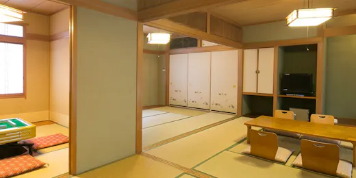 フォレストリゾート ゆがわら万葉荘