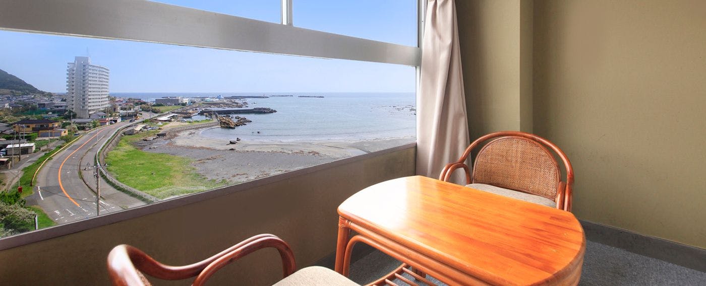 夕食はレストラン 白浜フラワーパークocean Sのオーシャンビューのお部屋 おすすめホテル 旅館 12選 お得に宿泊予約 Yahoo トラベル