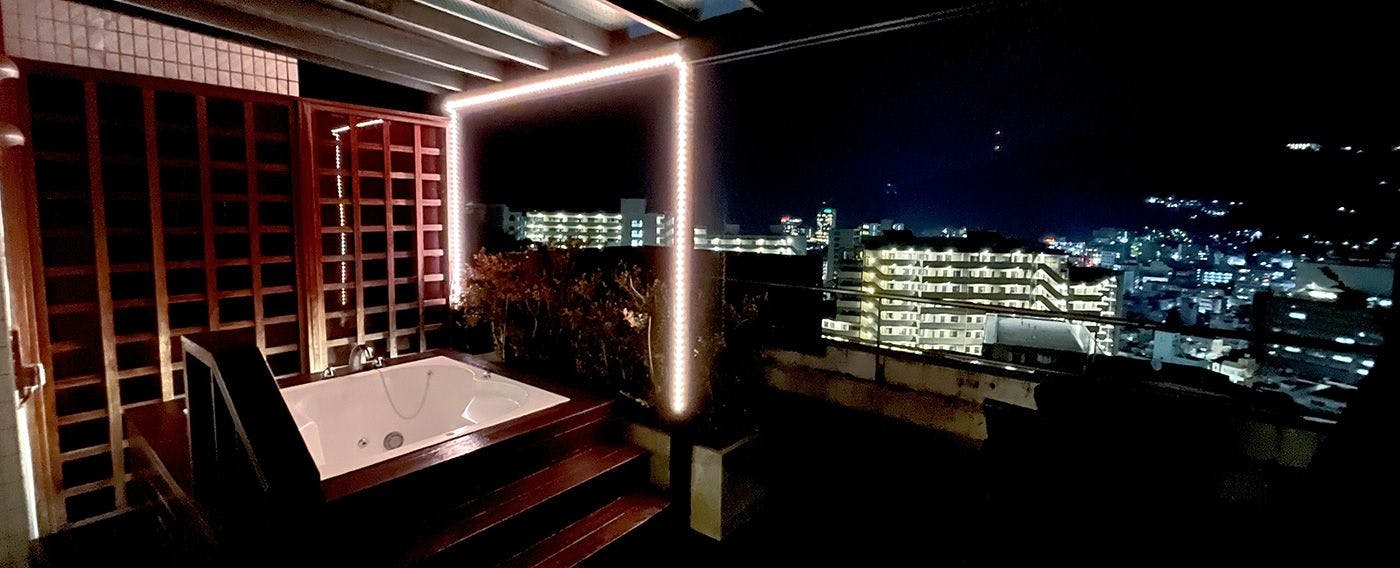Atami Season Hotel