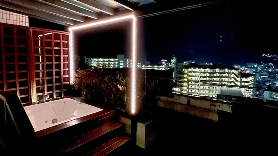 Atami Season Hotel
