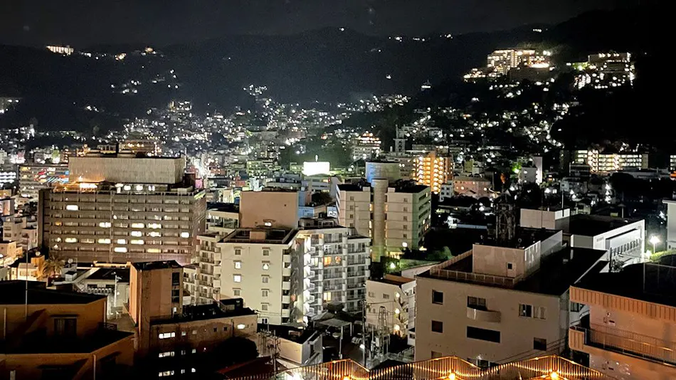Atami Season Hotel