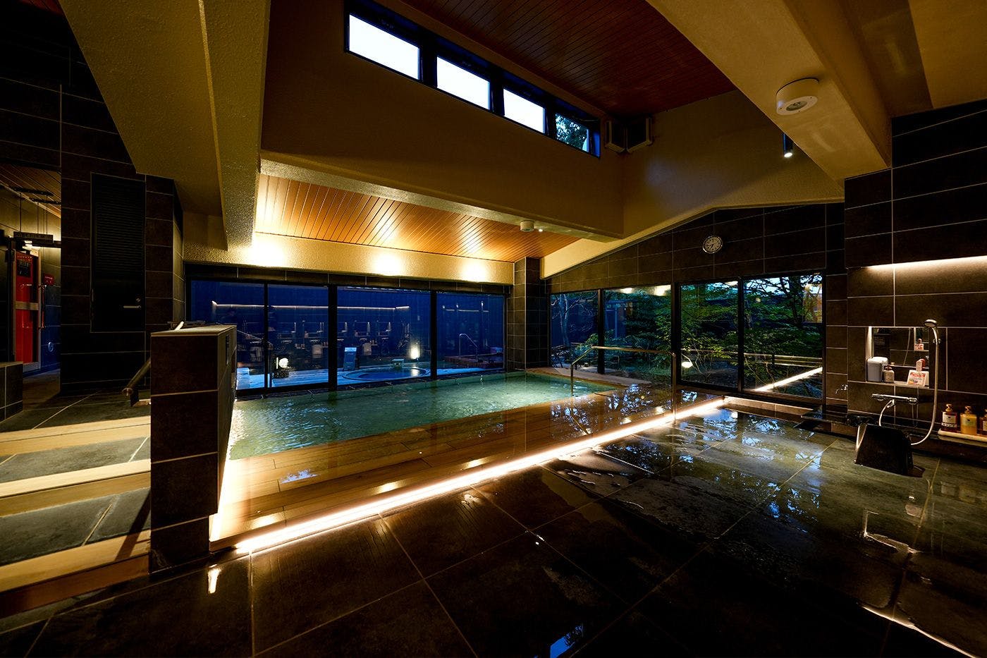 ห้องอาบน้ำสาธารณะ