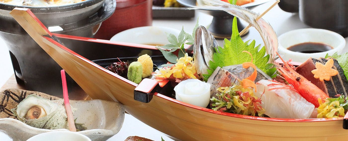 Katsuura Hilltop Hotel & Residence