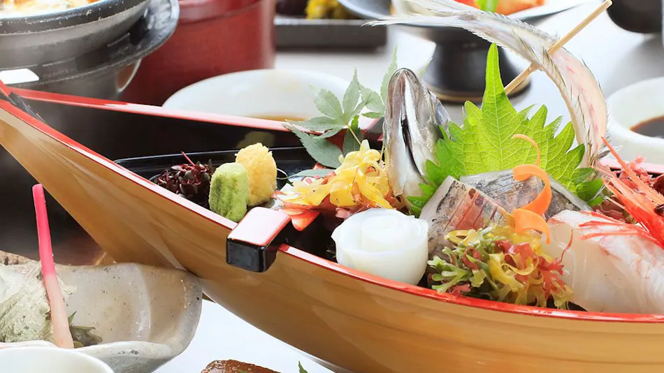 Katsuura Hilltop Hotel & Residence