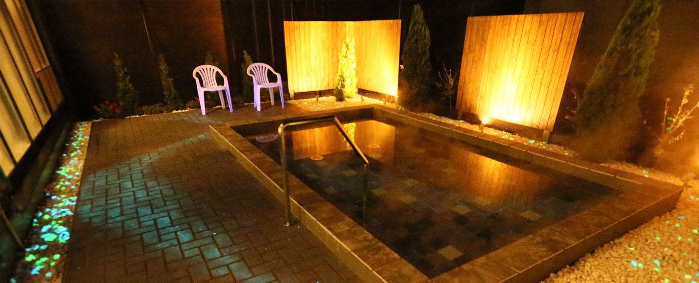 ออนเซ็นกลางแจ้ง