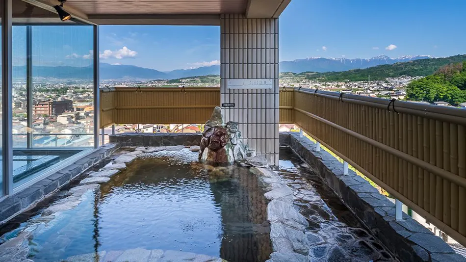 onsen hotel OMOTO