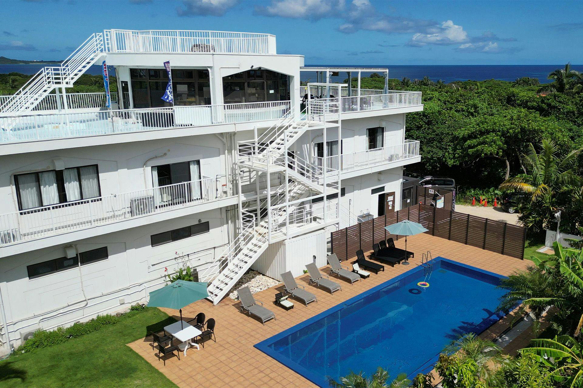 ภายนอกอาคาร