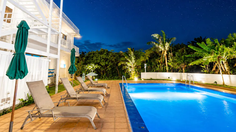 Resort Inn Blue Cave