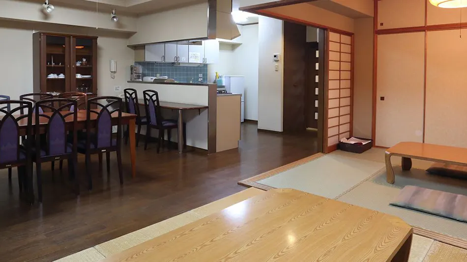 Condominium Hotel with Panoramic Hot Springs - Grandview Iwai