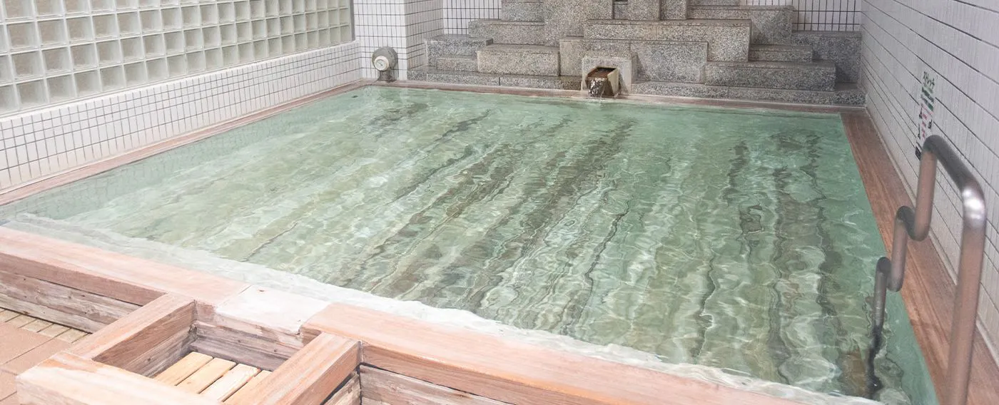 Bak mandi kayu hinoki