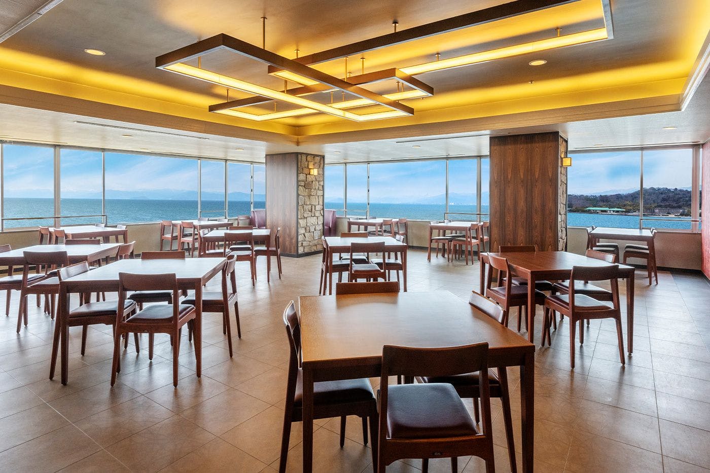 레스토랑 '비와'