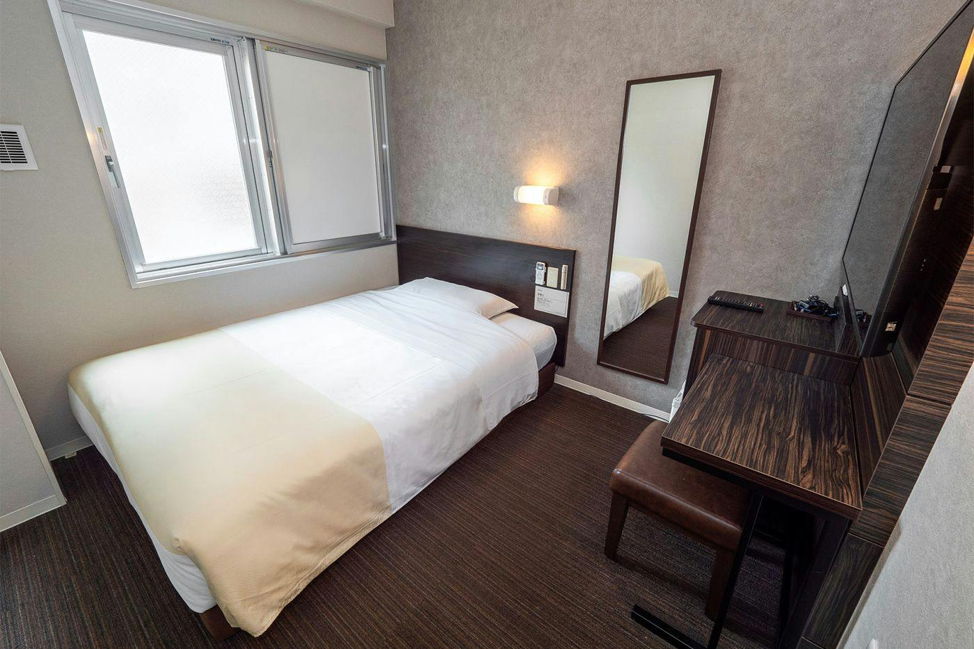 Natural Hot Spring Hideyoshi's Conquest Bath Super Hotel JR Shin-Osaka East Exit