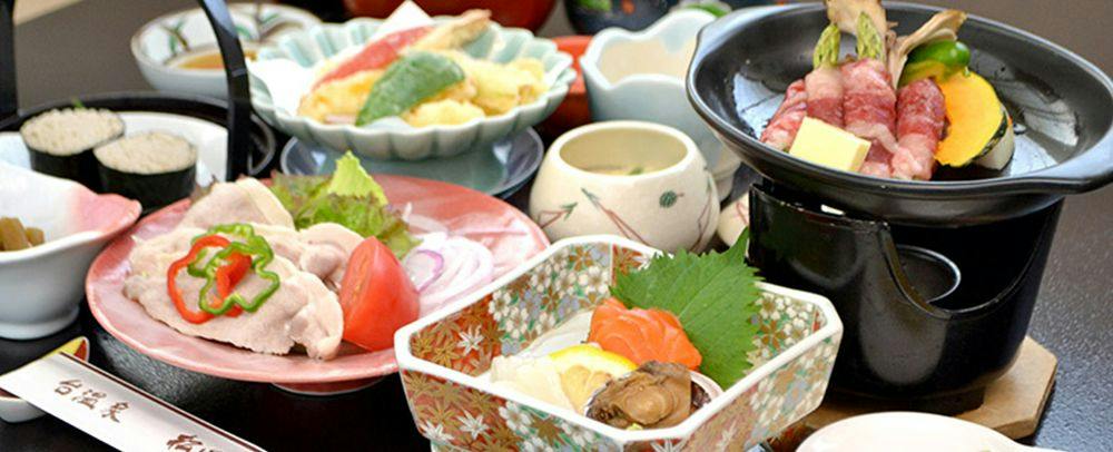 お食事