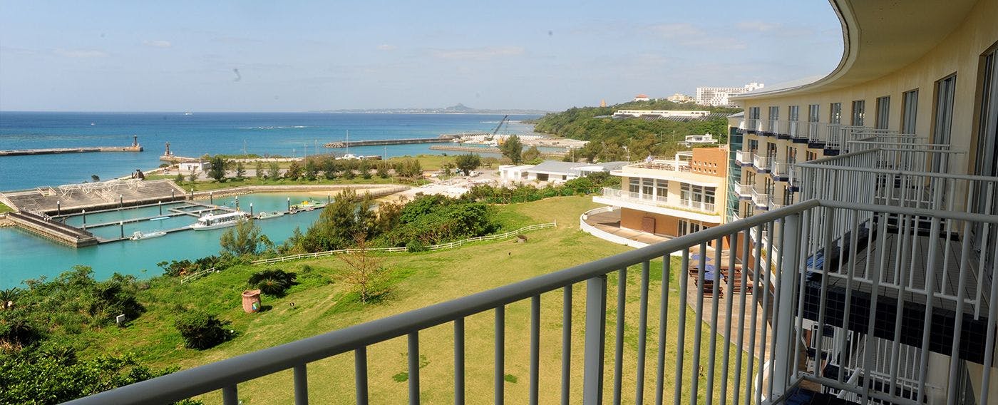 Marine Piazza Okinawa