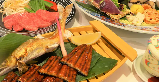 お食事