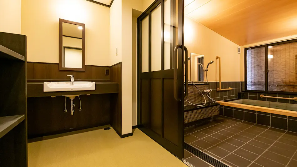 Natural Hot Spring Beachside Inn Asahiya
