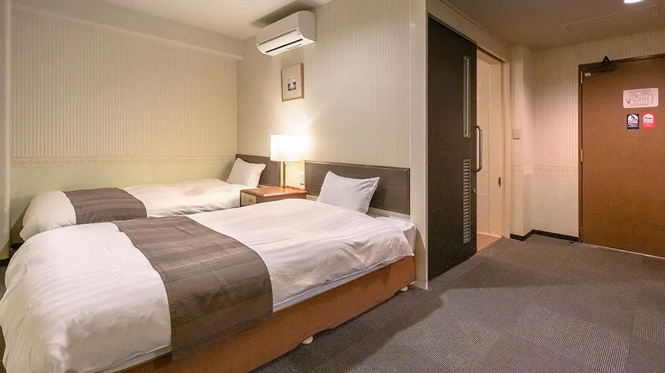 Omura Central Hotel