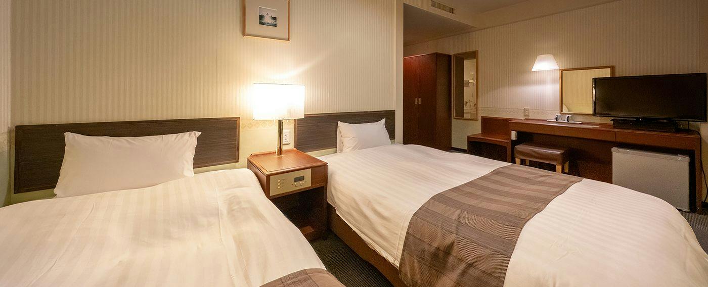 Omura Central Hotel