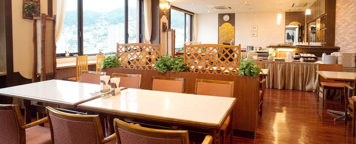 ร้านอาหารพอล