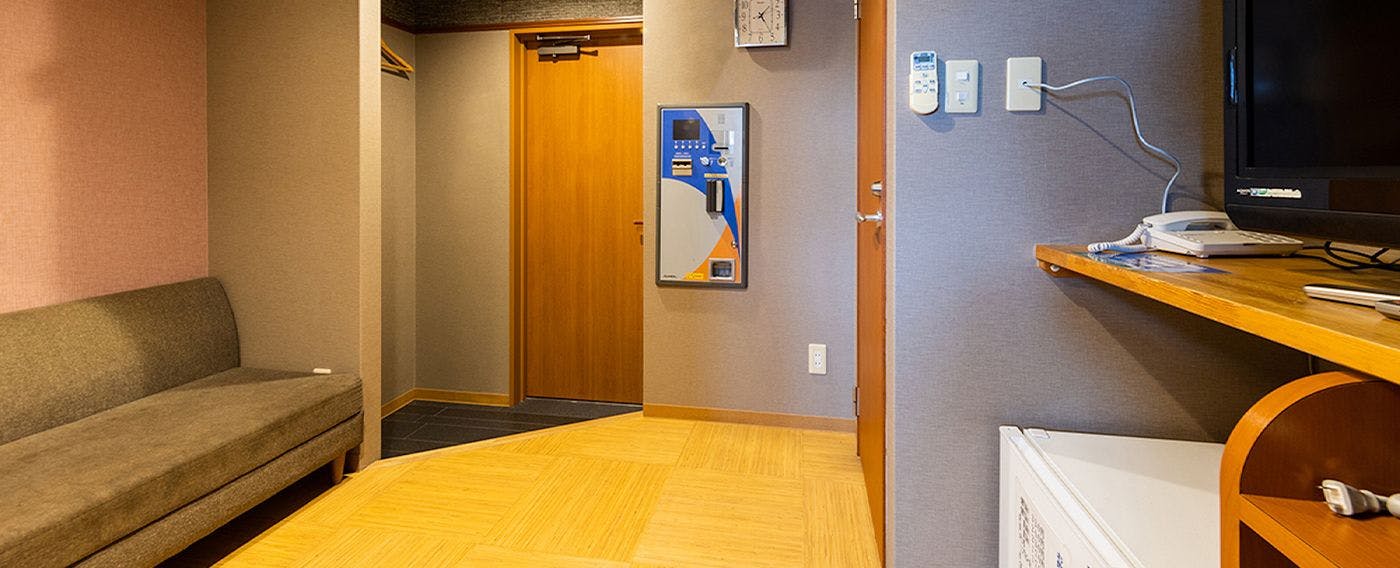 ห้องอาบน้ำส่วนตัว - ห้องเปลี่ยนเสื้อผ้า