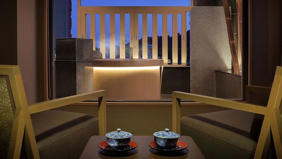 Atami Onsen Sakuraya Ryokan