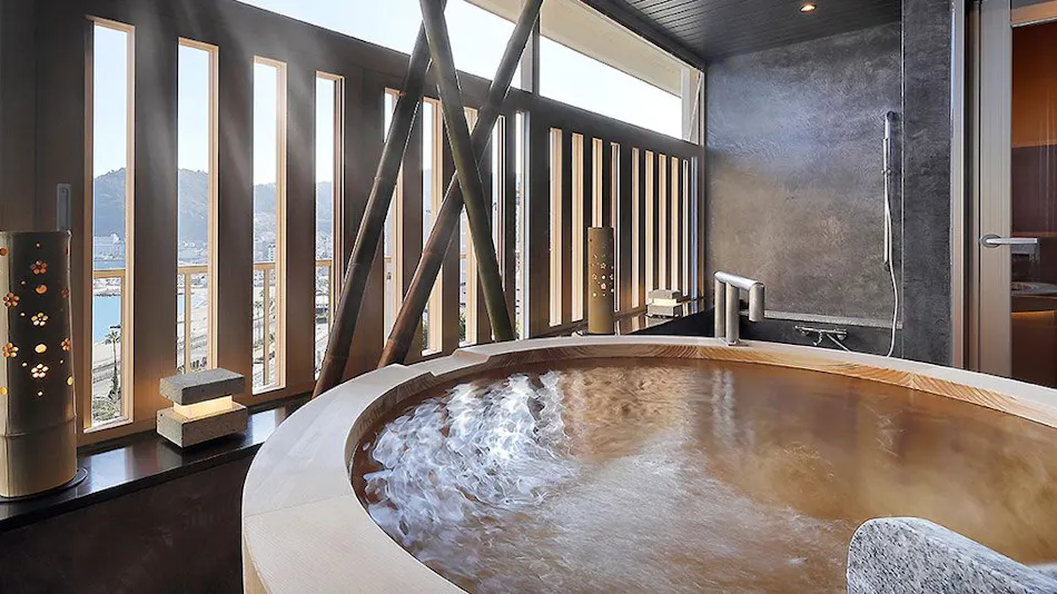 Atami Onsen Sakuraya Ryokan