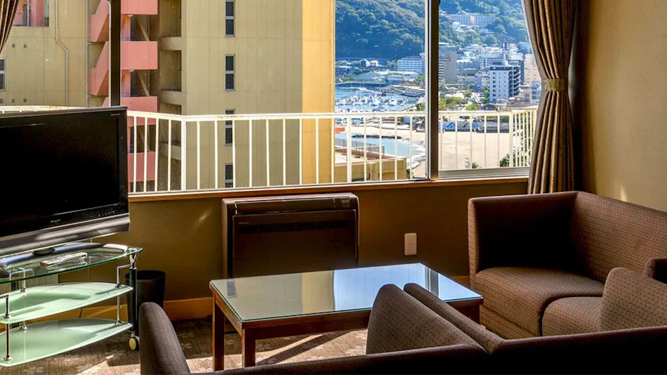 Atami Onsen Sakuraya Ryokan
