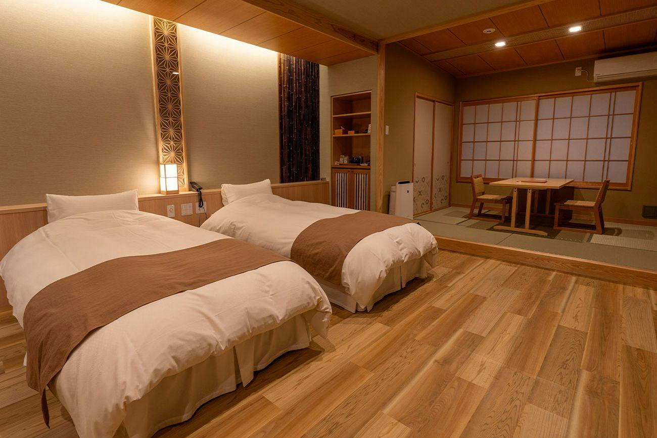 Yunohana Tsukiya: Inn with Kyoto Cuisine and Open-Air Bath