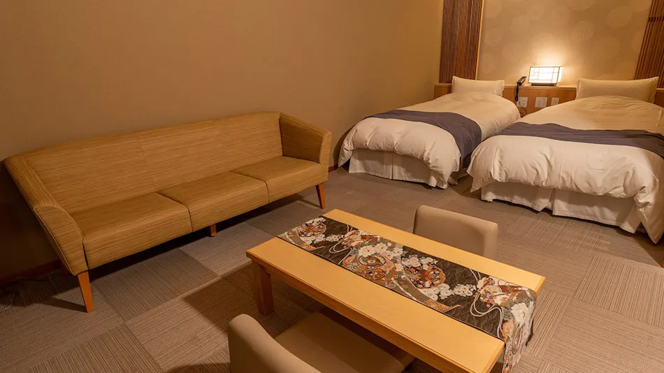 Yunohana Tsukiya: Inn with Kyoto Cuisine and Open-Air Bath