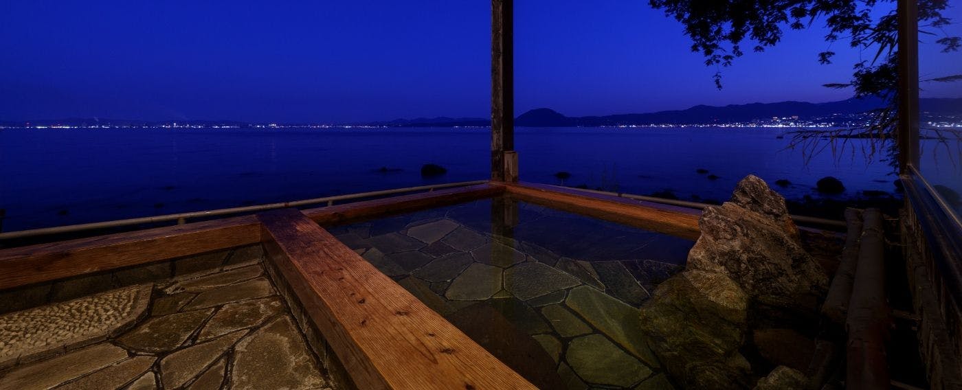 Open-air bath at night