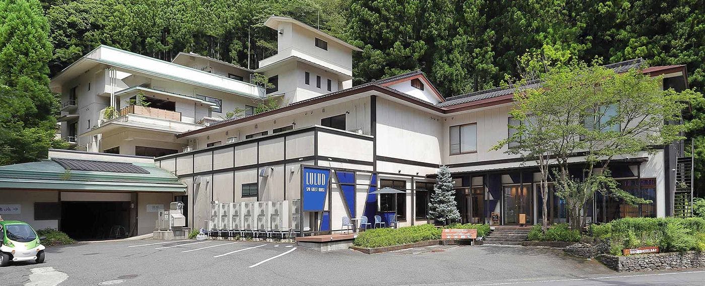 【ภายนอกตอนกลางวัน】คาเชวลสเตย์ LULUD