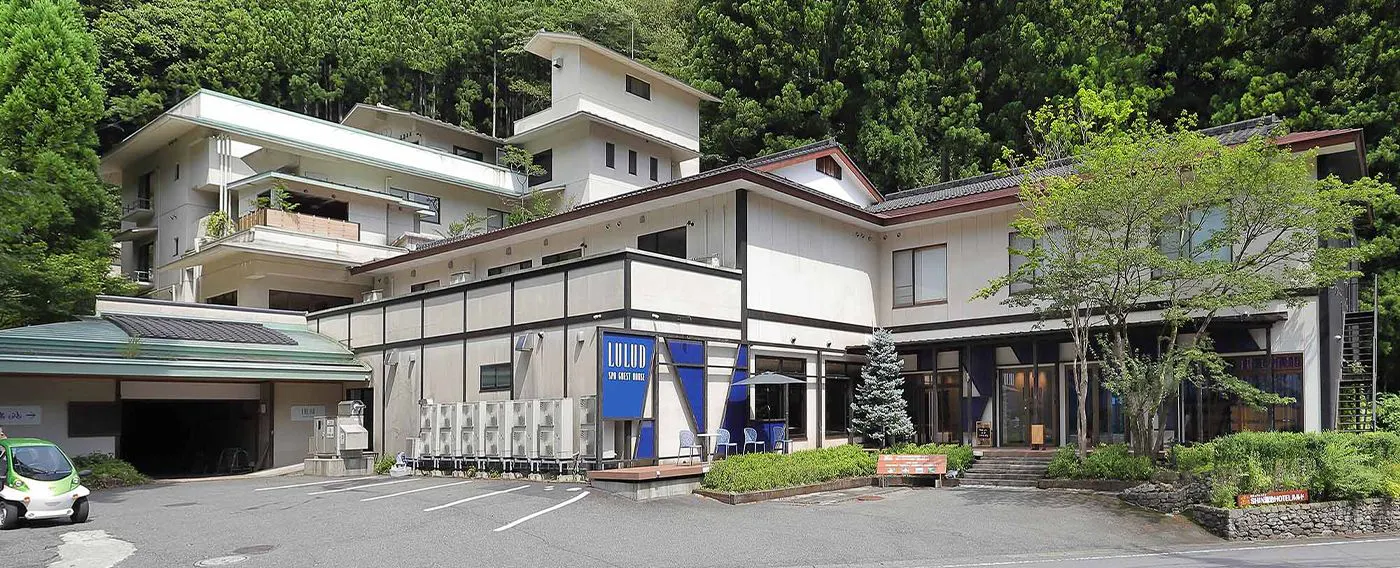 【ภายนอกตอนกลางวัน】คาเชวลสเตย์ LULUD