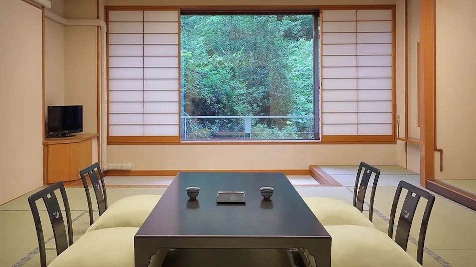 SHIN TOJI HOTEL LULUD