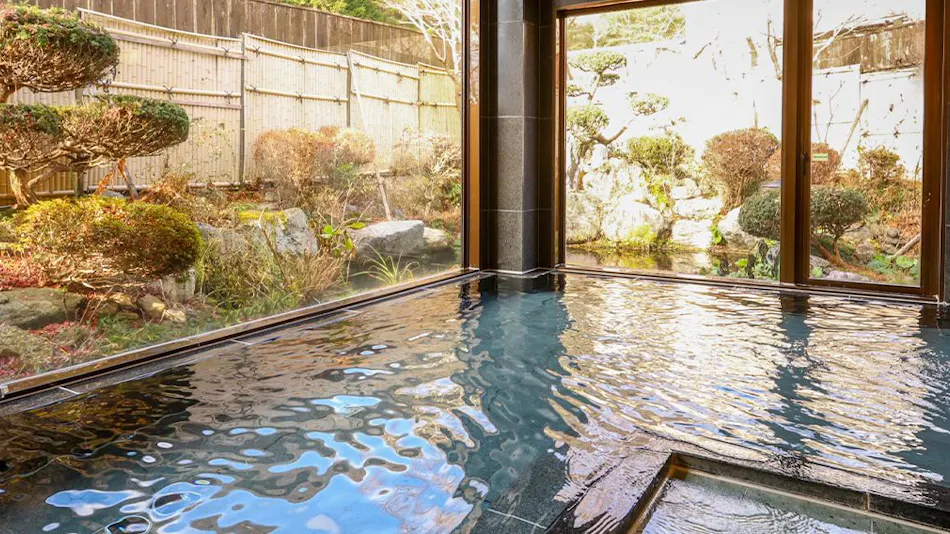 Shoji Mount Hotel