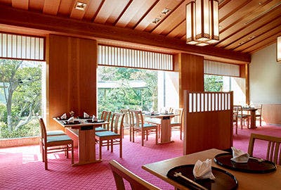 ホテルオークラ神戸 の空室状況を確認する 宿泊予約は 一休 Com